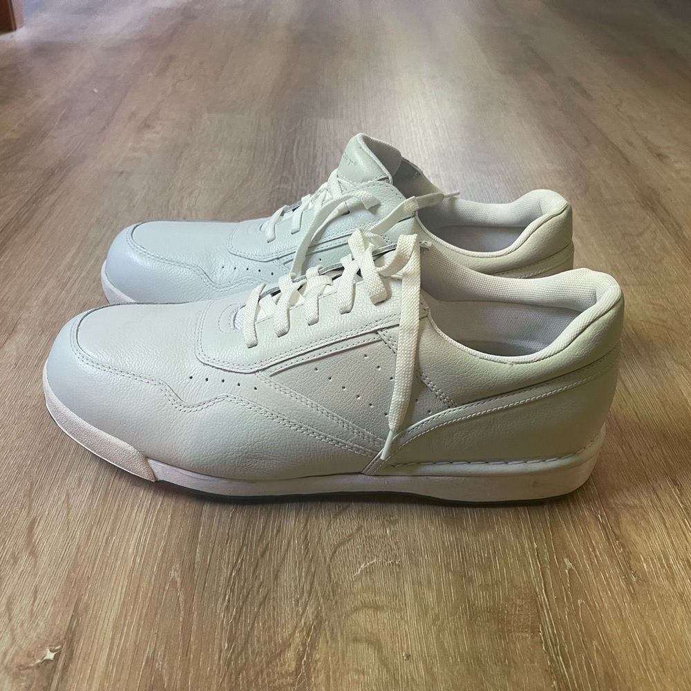 Men’s Rockport sneakers sz. 10.5